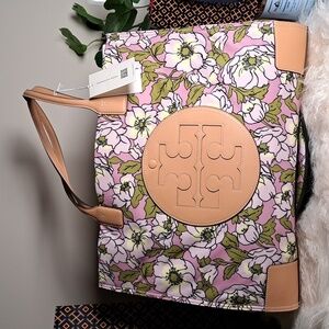 Tory Burch NWTs  Ella Printed Tote